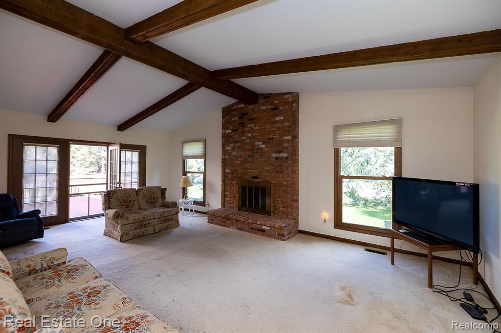 3193 Salem Drive Rochester Hills, MI 48306 - Photo 19 of 47