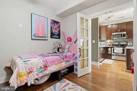 $545,000 | 245 15th Street Southeast, Unit 301, Washington, DC 20003