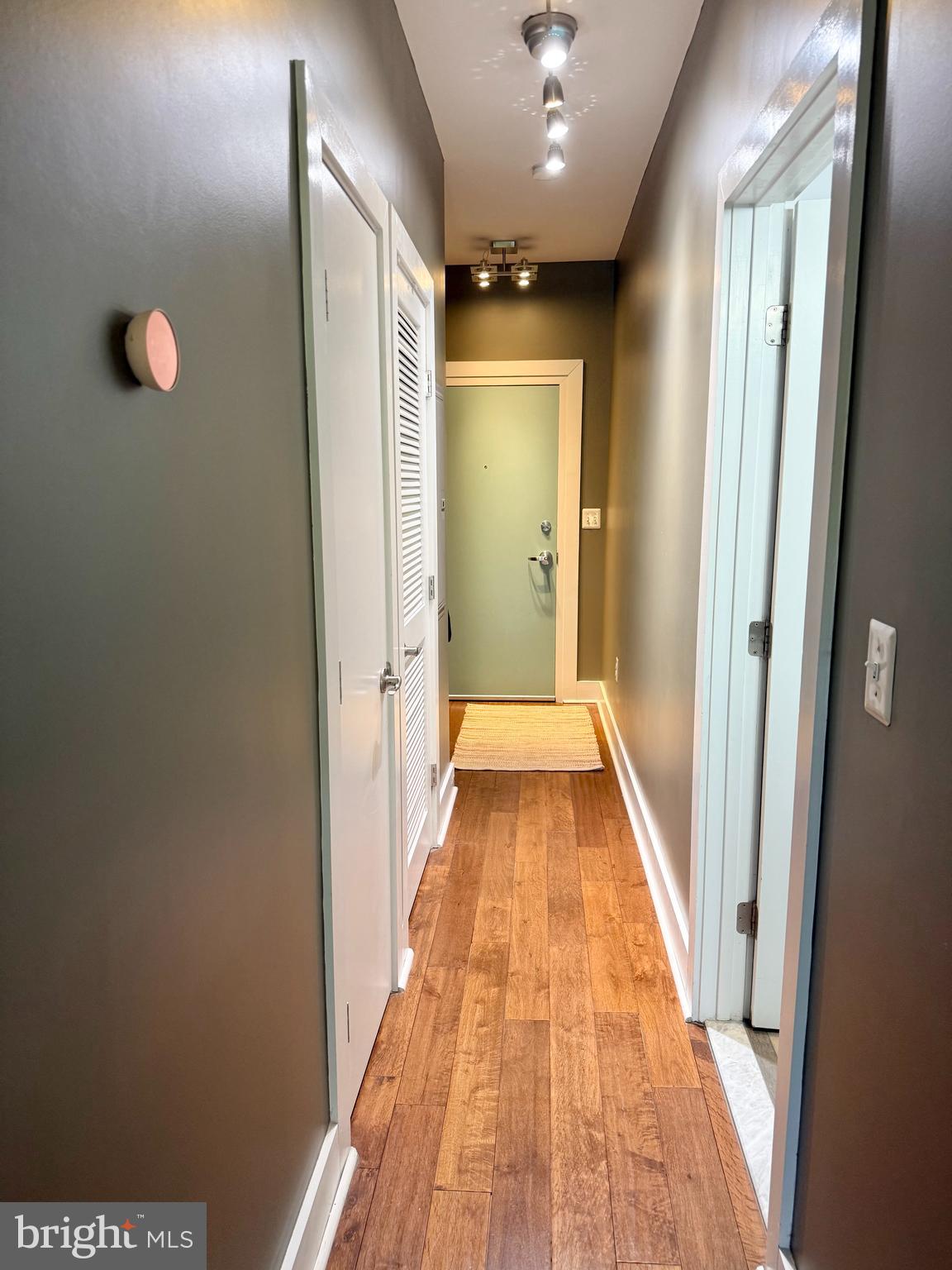 245 15th Street Southeast, Unit 301 Washington, DC 20003 - Photo 21 of 26
