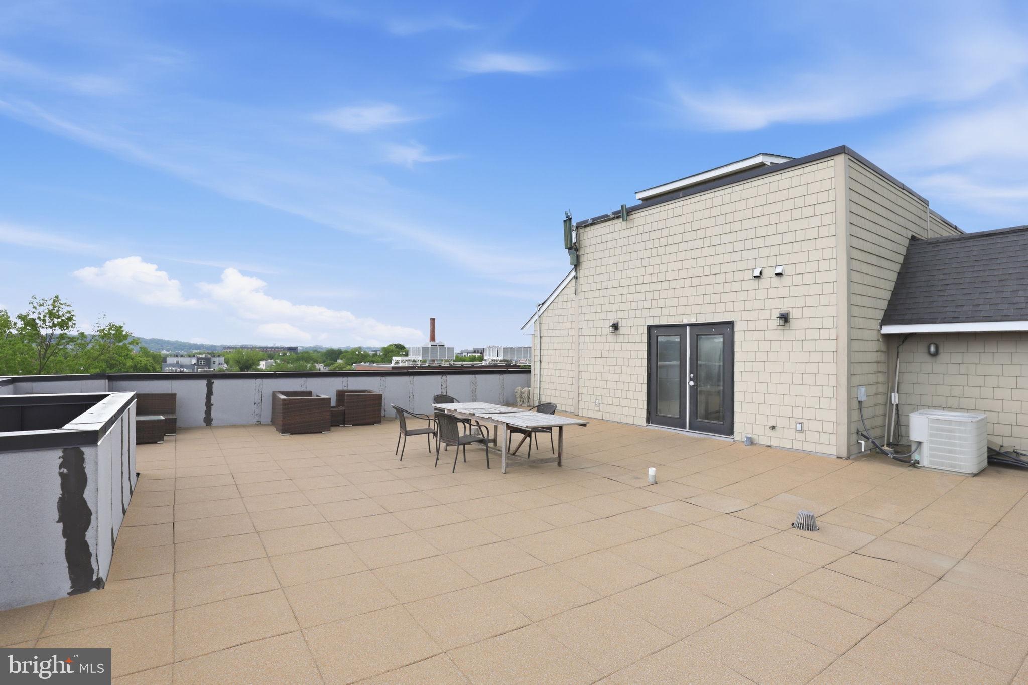 245 15th Street Southeast, Unit 301 Washington, DC 20003 - Photo 24 of 26