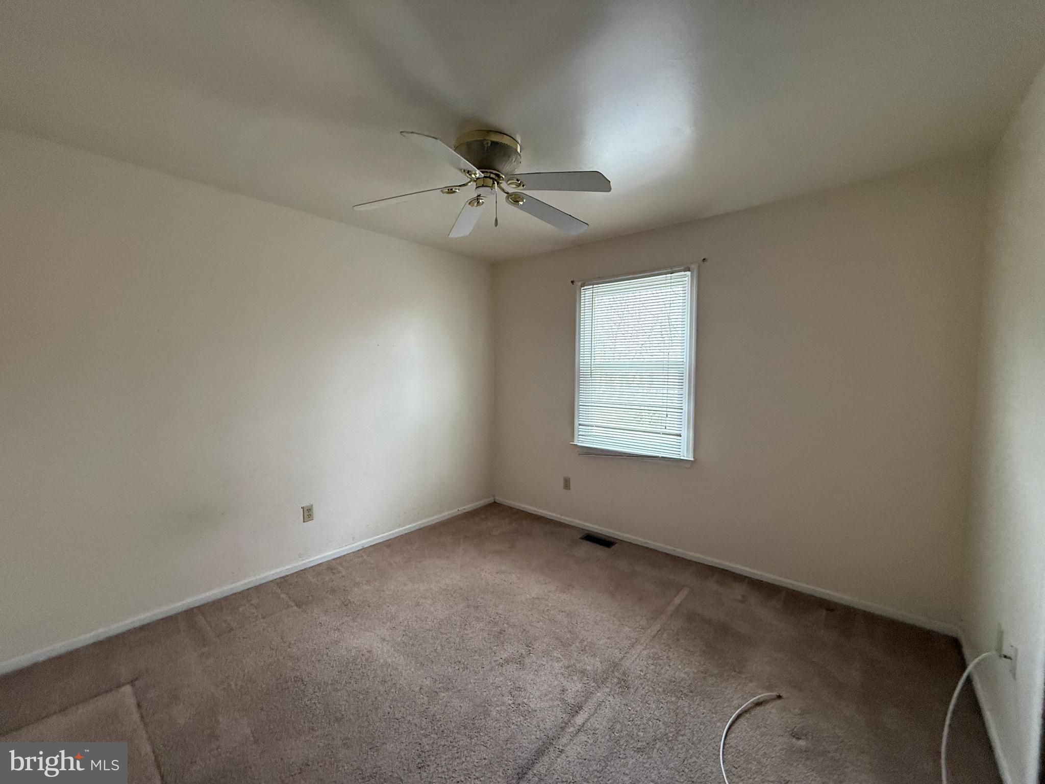 79 Edinburgh Road Blackwood, NJ 08012 - Photo 21 of 29 Bedroom 4