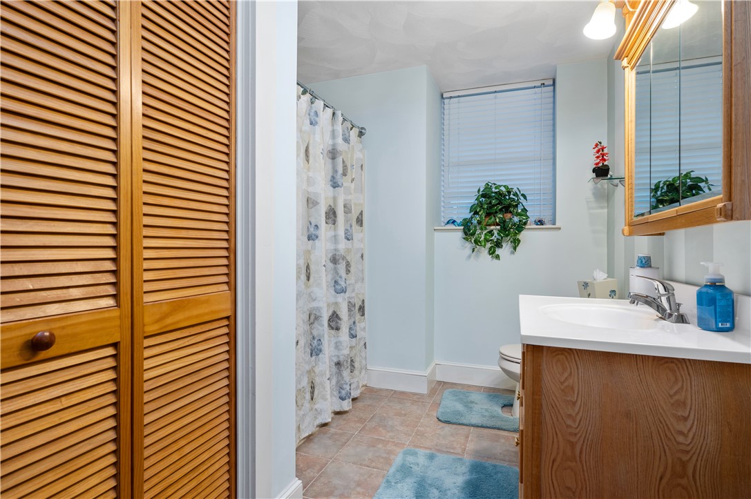 200 Cato Street, Unit 1 Woonsocket, RI 02895 - Photo 11 of 18