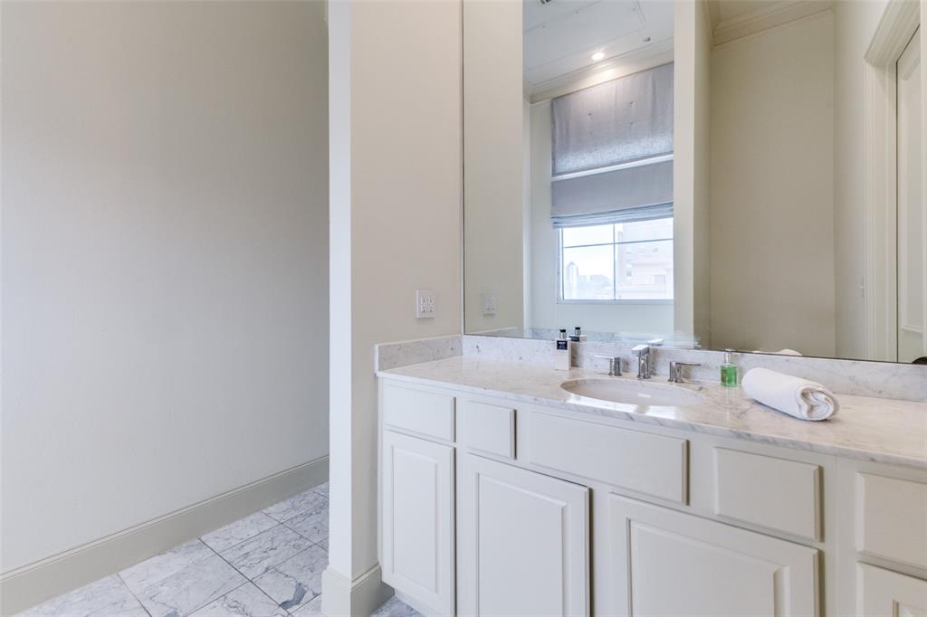 3535 Gillespie Street, Unit 604 Dallas, TX 75219 - Photo 20 of 23