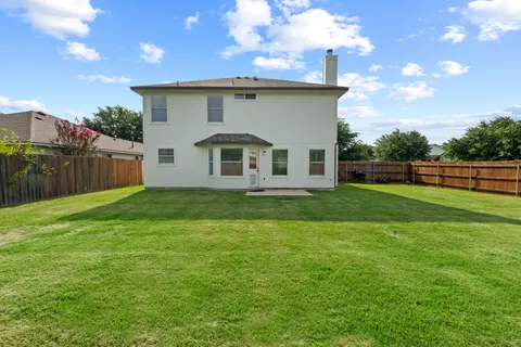 $335,000 | 301 Abamillo Court, Hutto, TX 78634