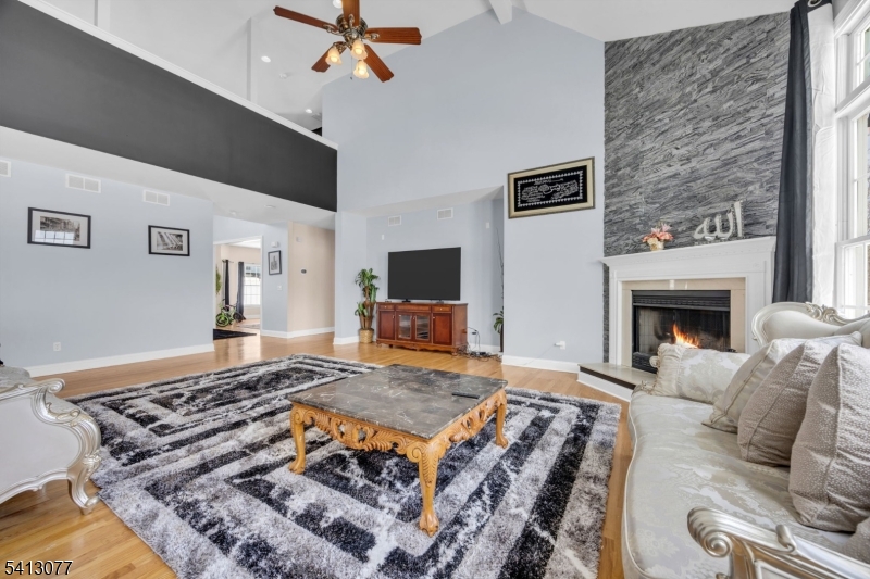 201 Sidney Road Pittstown, NJ 08867 - Photo 14 of 47