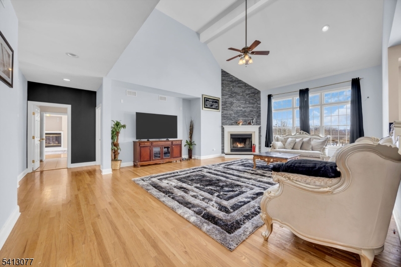 201 Sidney Road Pittstown, NJ 08867 - Photo 15 of 47