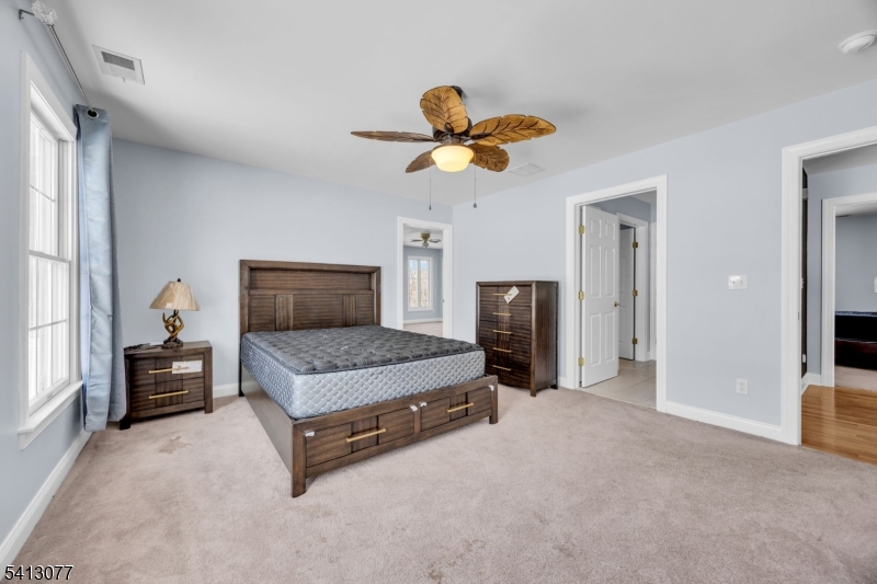 201 Sidney Road Pittstown, NJ 08867 - Photo 25 of 47