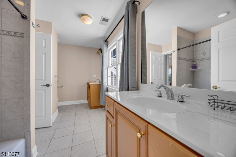 201 Sidney Road Pittstown, NJ 08867 - Photo 34 of 47