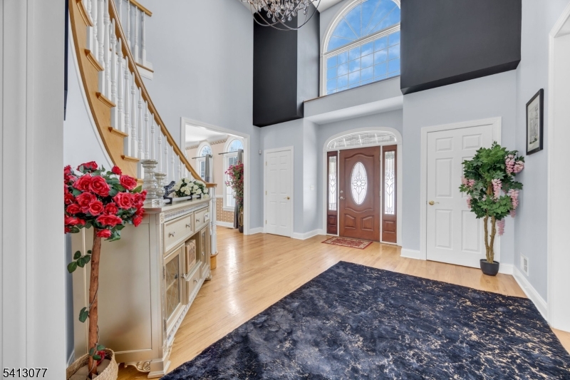 201 Sidney Road Pittstown, NJ 08867 - Photo 5 of 47