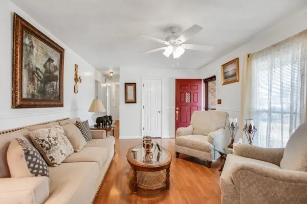$246,000 | 308 Ellen Drive, Hopkinsville, KY 42240