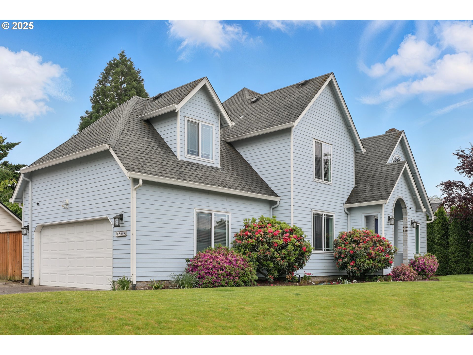 1509 Southeast Solomon Loop Vancouver, WA 98683 - Photo 2 of 39