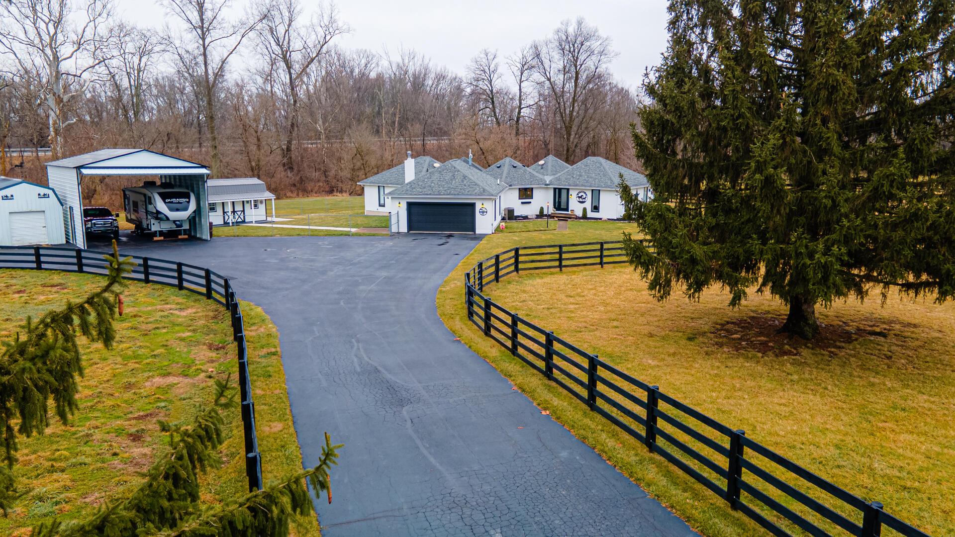 8703 Marion-Galion Road Galion, OH 44833 - Photo 2 of 89 IMG-13