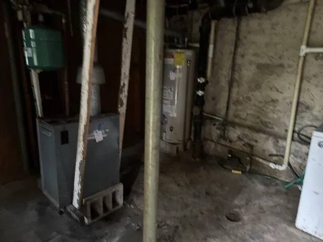 $83,000 | 117 Taylor Street, Mayville, WI 53050