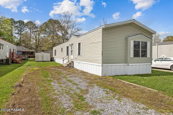 $1,300 | Undisclosed Address, Youngsville, LA 70592