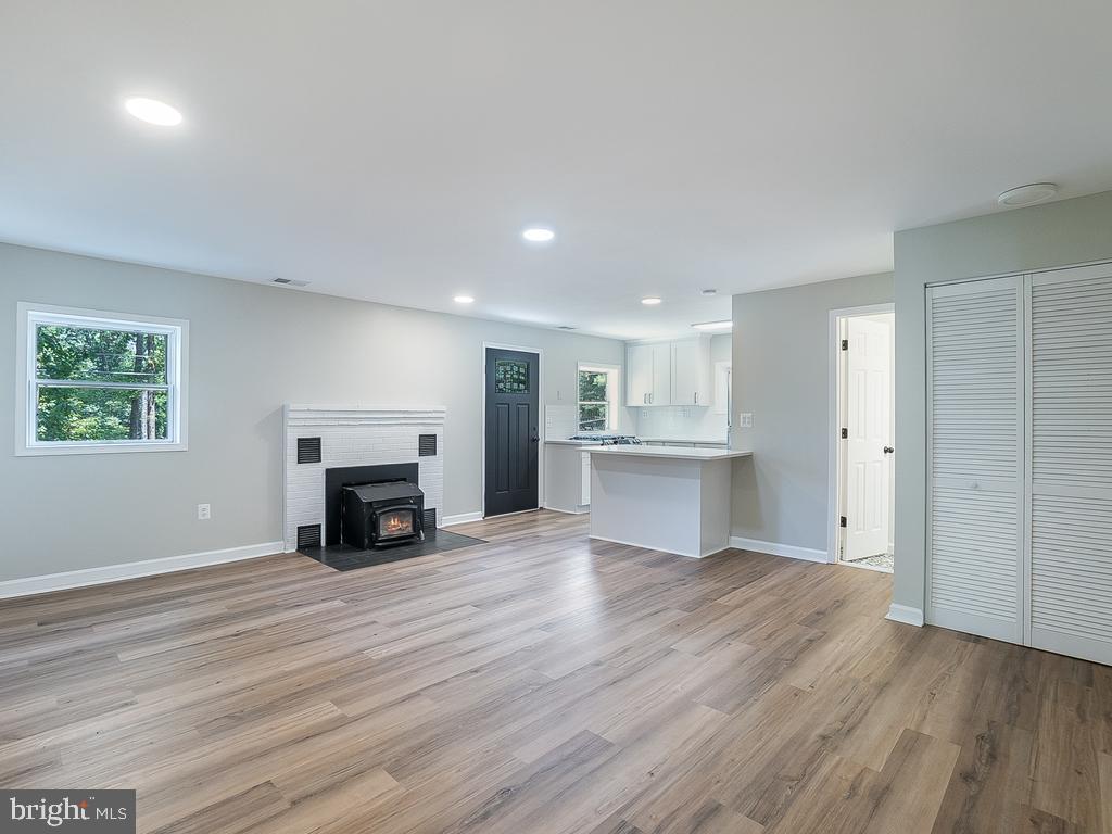 147 Beech Road Front Royal, VA 22630 - Photo 2 of 22 Gallery Image 2