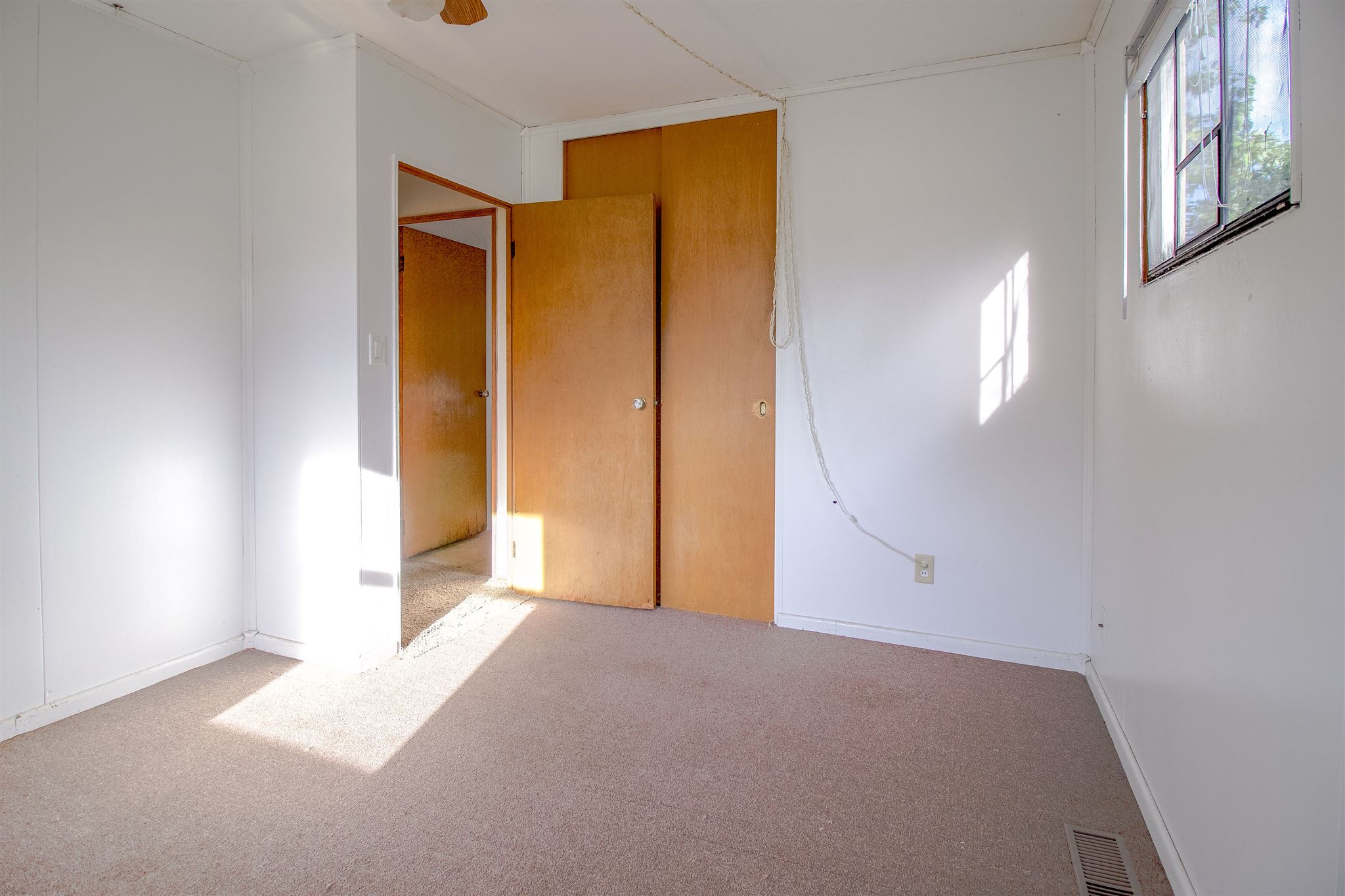 2136 Reckeweg Road Fort Wayne, IN 46804 - Photo 11 of 16