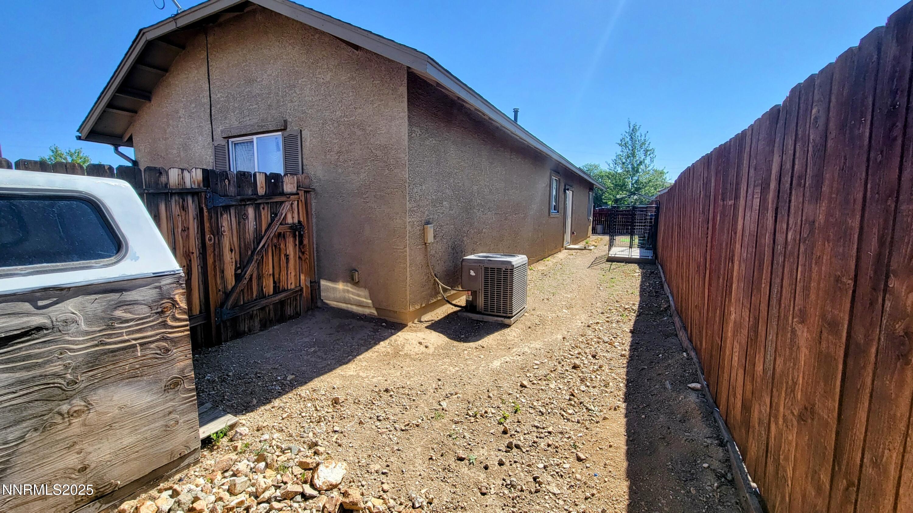 1390 Copper Leaf Drive Reno, NV 89506 - Photo 17 of 18 a view of a back yard of the house
