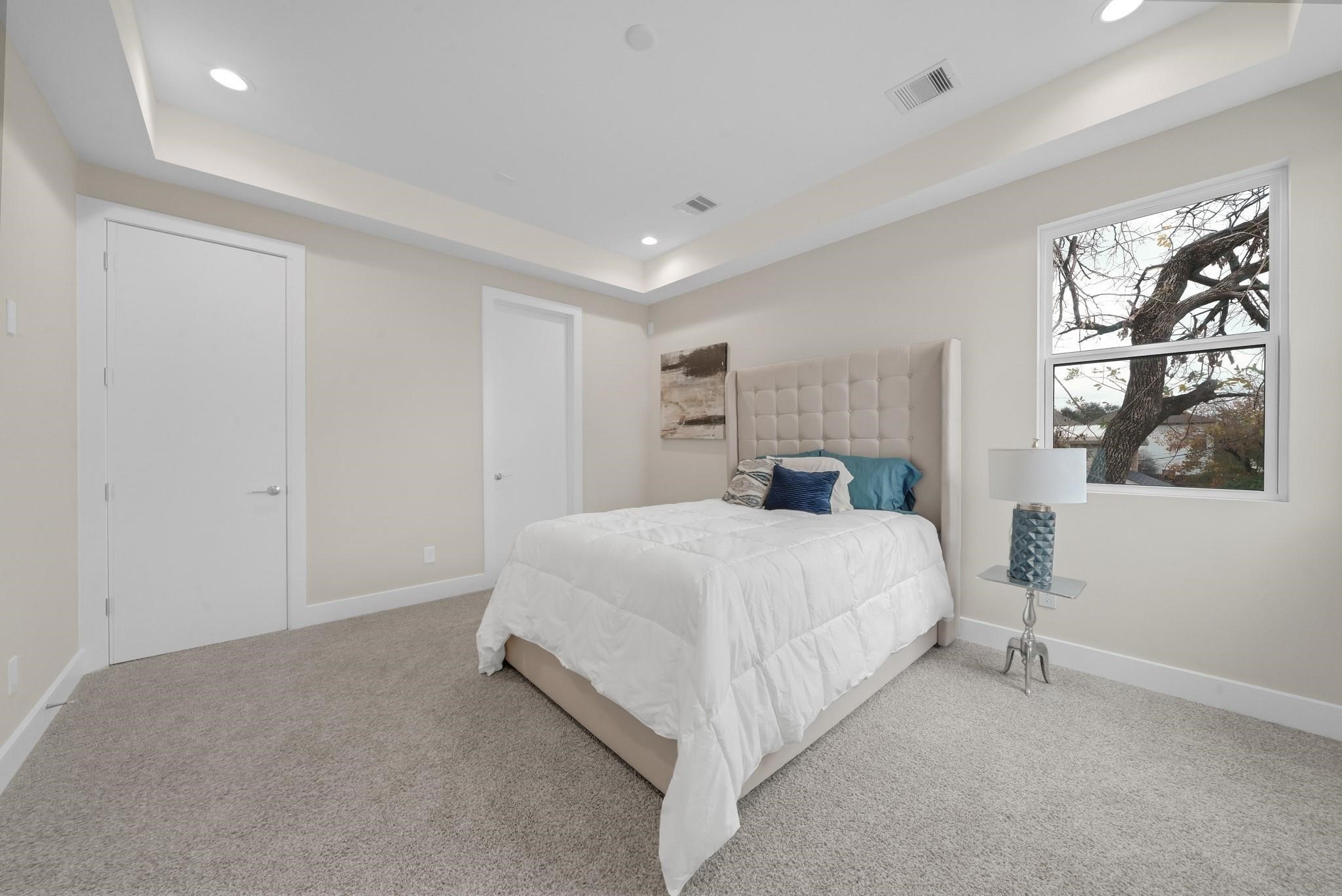 2504 West Tidwell Road, Unit C Houston, TX 77091 - Photo 10 of 20 Primary Bedroom