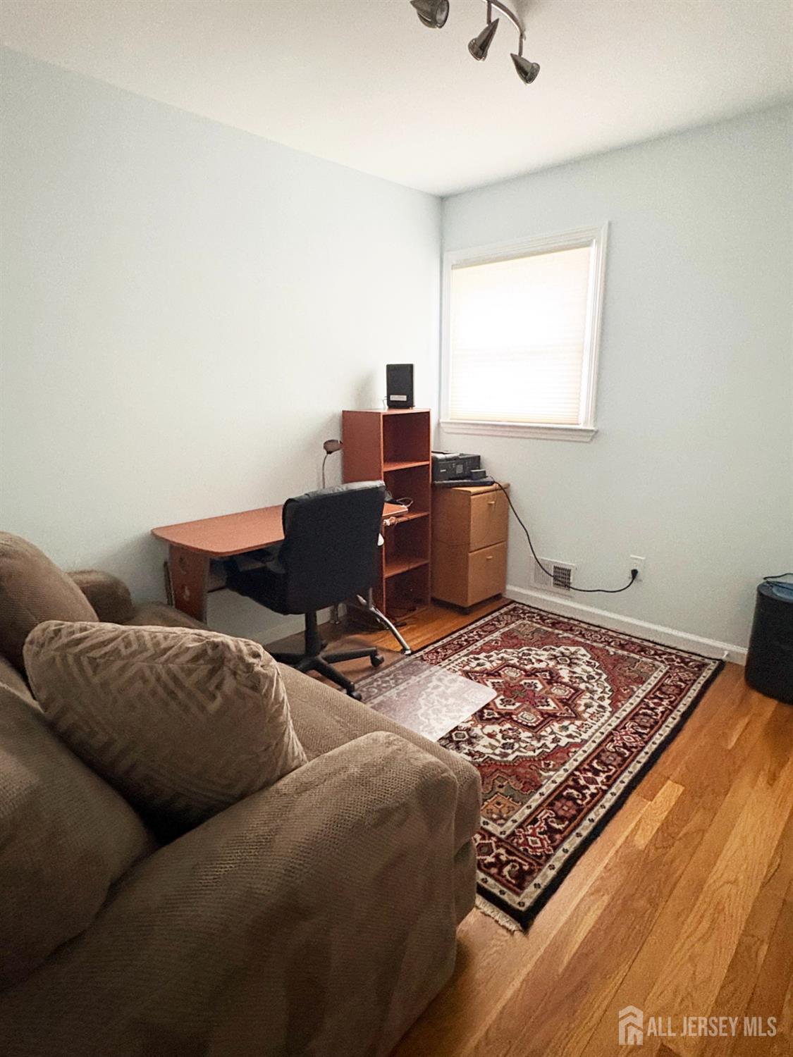 61 Rose Street Edison, NJ 08817 - Photo 14 of 17