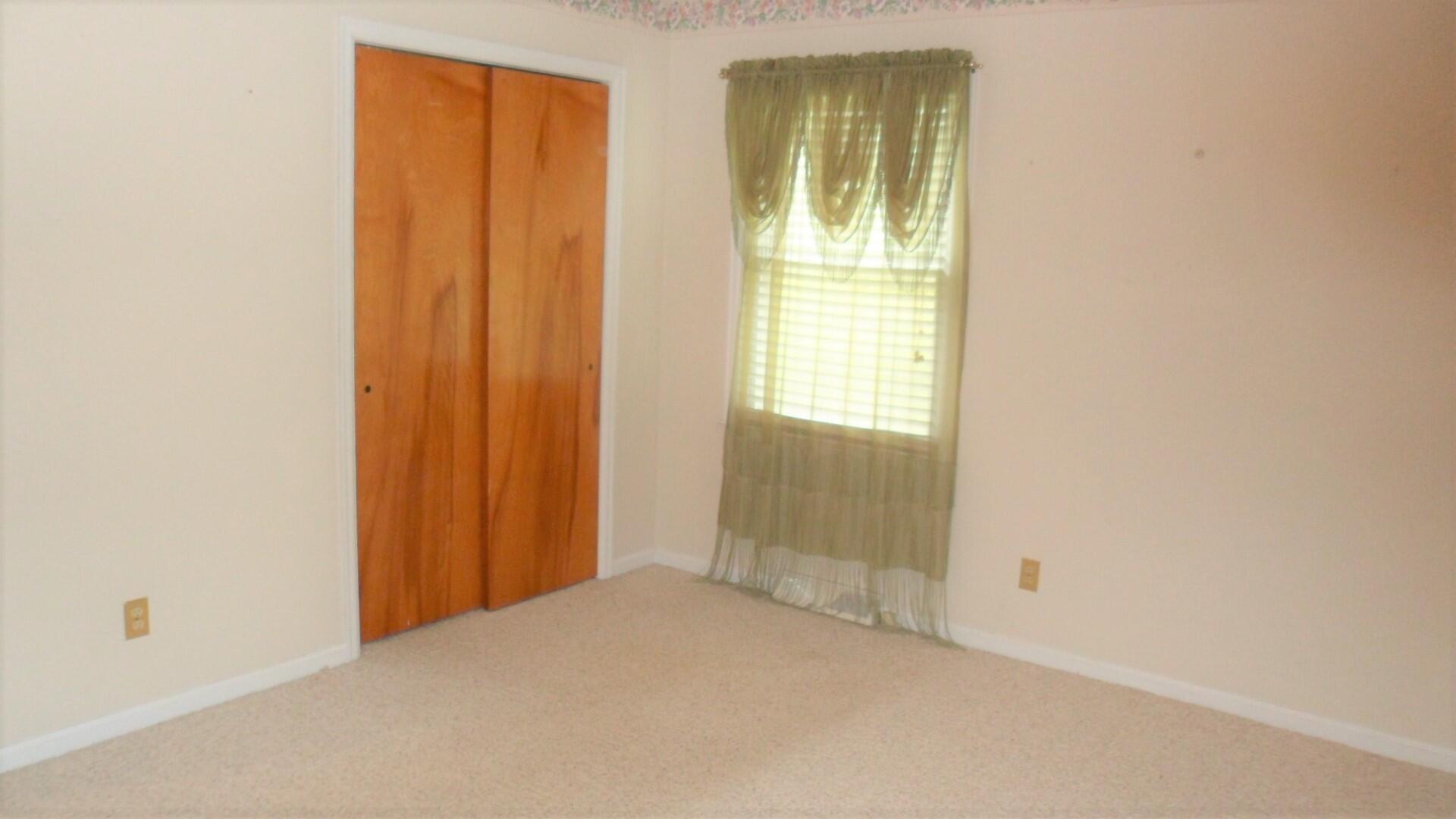 120 River Valley Road Frankfort, KY 40601 - Photo 28 of 46 bedroom 2 of 3