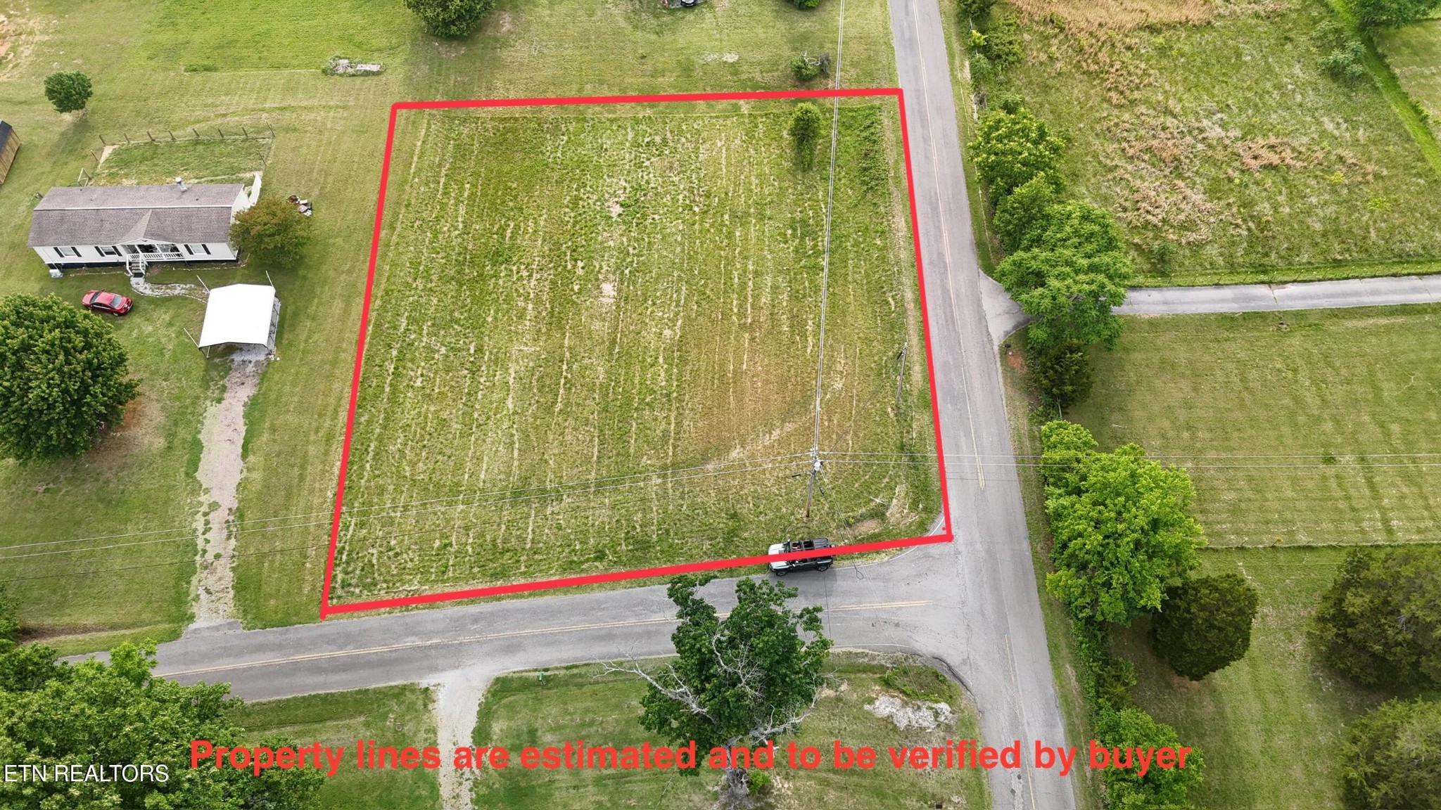 2 Wells Spring Road Dandridge, TN 37725 - Photo 1 of 23 Gallery Image 1