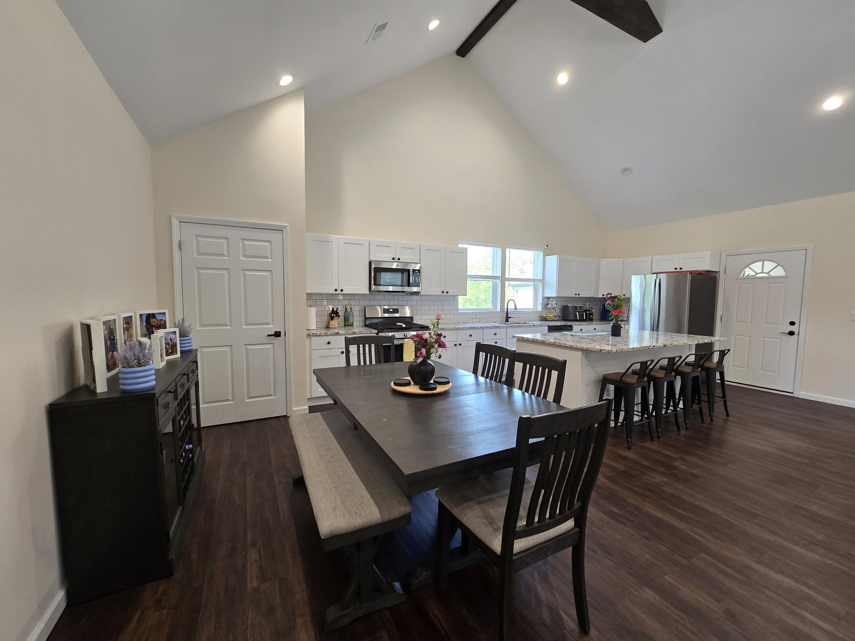 4086 West Commerce Road Milford, MI 48380 - Photo 13 of 43 13