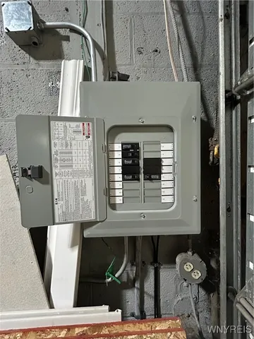 $519,999 | 1113-1125 Harlem Road, Cheektowaga, NY 14227