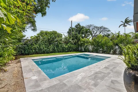 $2,499,000 | 604 Southwest 7th Street, Fort Lauderdale, FL 33315