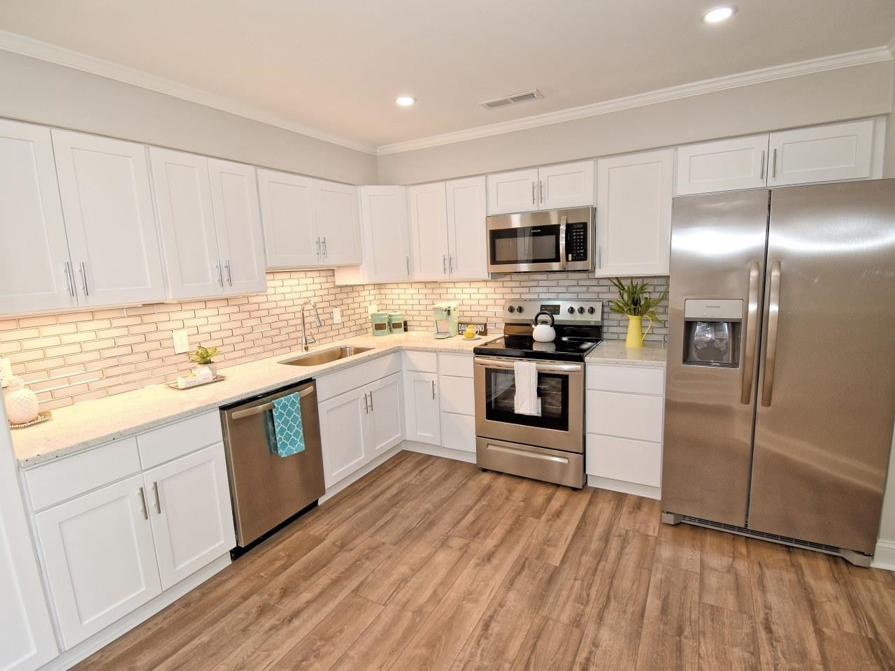 7040 Sandy Forks Road, Unit 101 Raleigh, NC 27609 - Photo 8 of 27 Photo 8