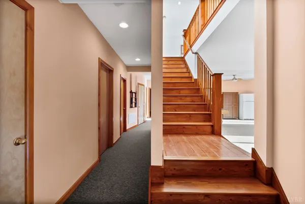 $759,900 | 209 Leesville Lake Court, Pittsville, VA 24139