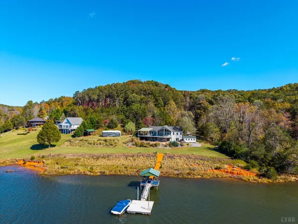 $759,900 | 209 Leesville Lake Court, Pittsville, VA 24139