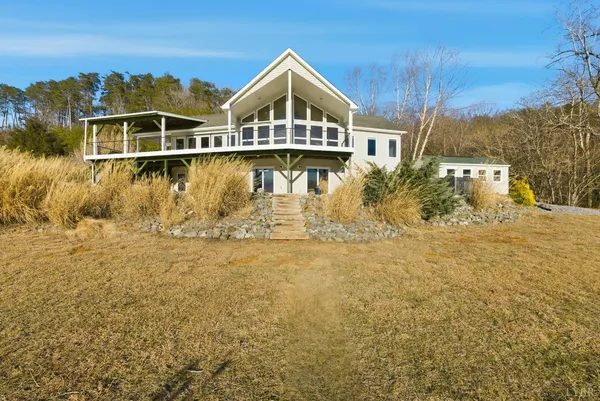 $759,900 | 209 Leesville Lake Court, Pittsville, VA 24139