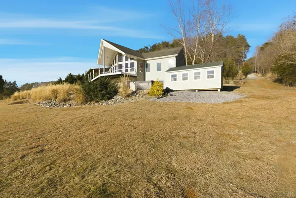 $759,900 | 209 Leesville Lake Court, Pittsville, VA 24139