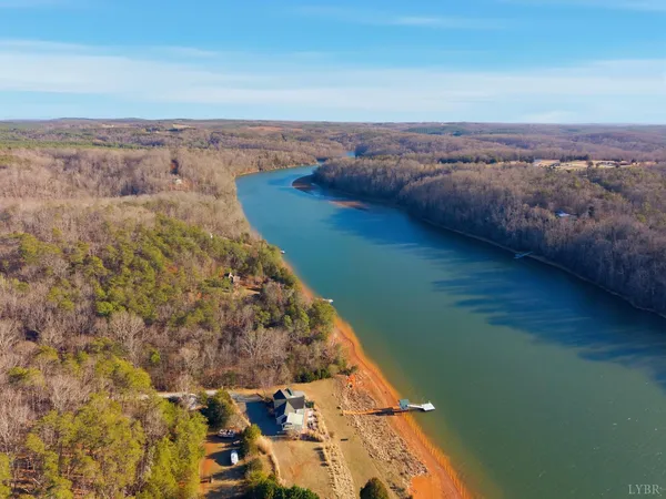 $759,900 | 209 Leesville Lake Court, Pittsville, VA 24139