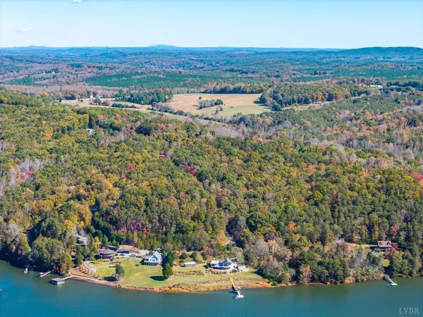 $759,900 | 209 Leesville Lake Court, Pittsville, VA 24139