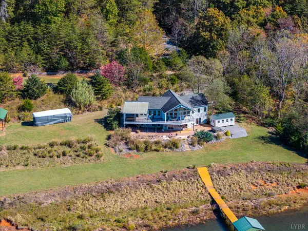 $759,900 | 209 Leesville Lake Court, Pittsville, VA 24139