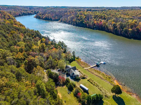 $759,900 | 209 Leesville Lake Court, Pittsville, VA 24139