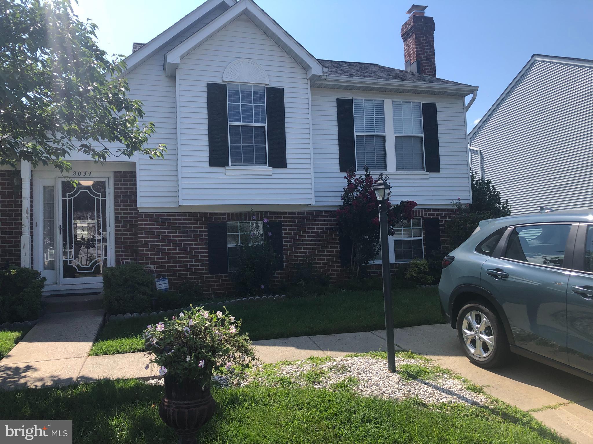 2034 Cross Trails Road Windsor Mill, MD 21244 - Photo 3 of 10