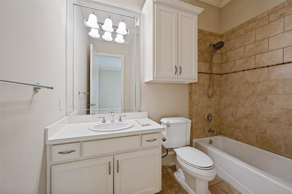 8505 Edgemere Road, Unit 202 Dallas, TX 75225 - Photo 22 of 27 Gallery Image 22