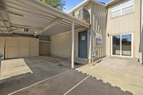 $280,000 | Undisclosed Address, Kerrville, TX 78028
