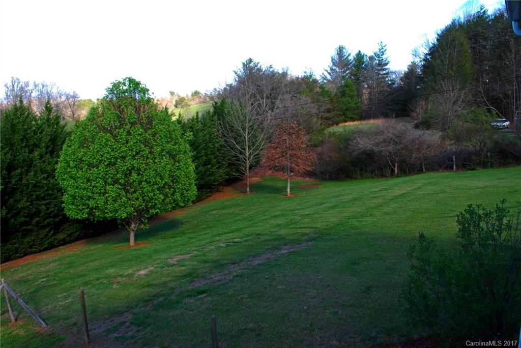 89 Gibbs Road Leicester, NC 28748 - Photo 22 of 24 Gallery Image 22