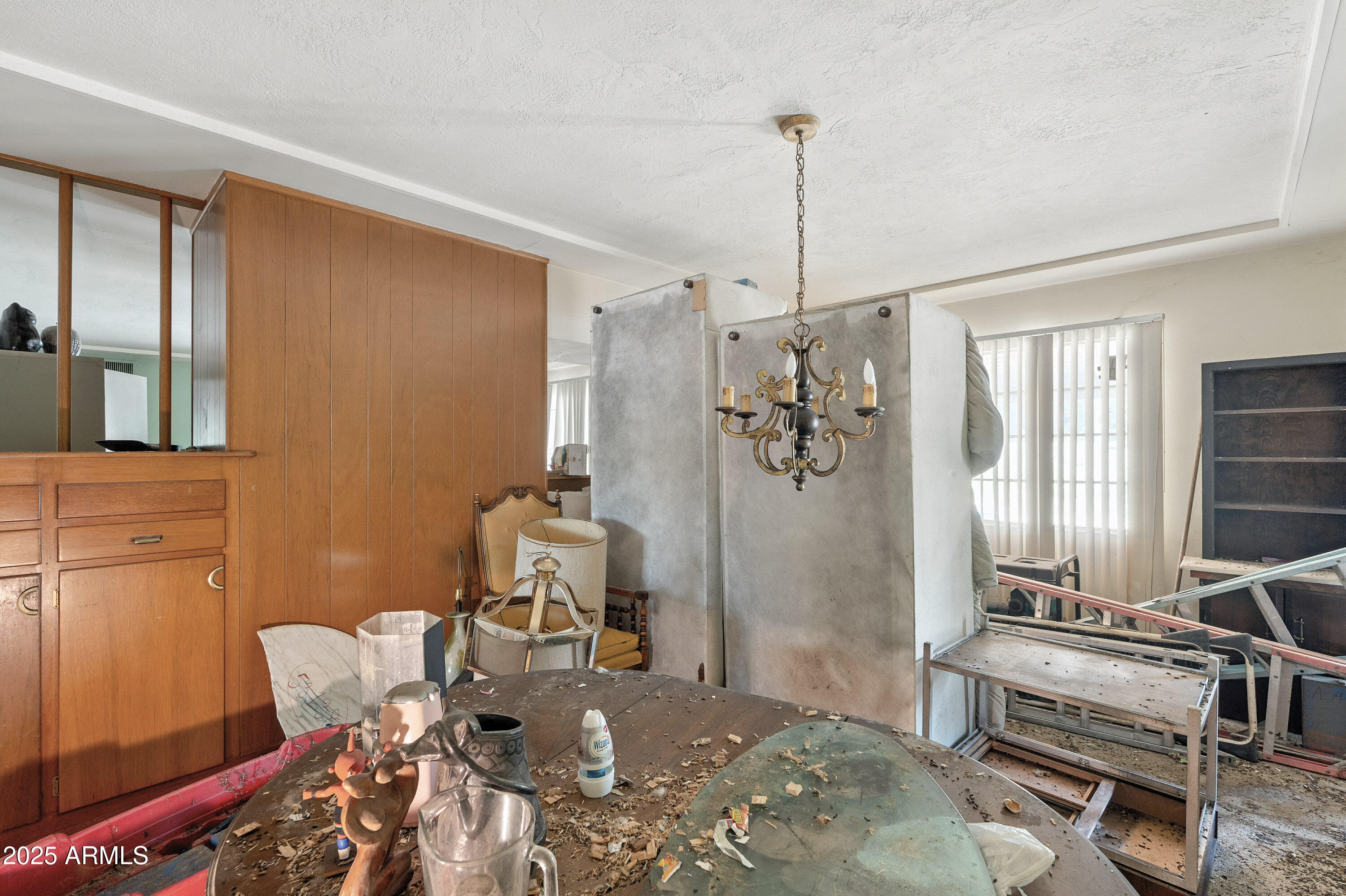 30 West Bethany Home Road Phoenix, AZ 85013 - Photo 9 of 42 Dining Room