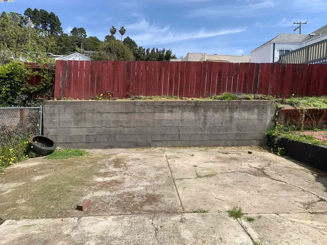 $605,990 | 9380 Thermal Street, Oakland, CA 94605