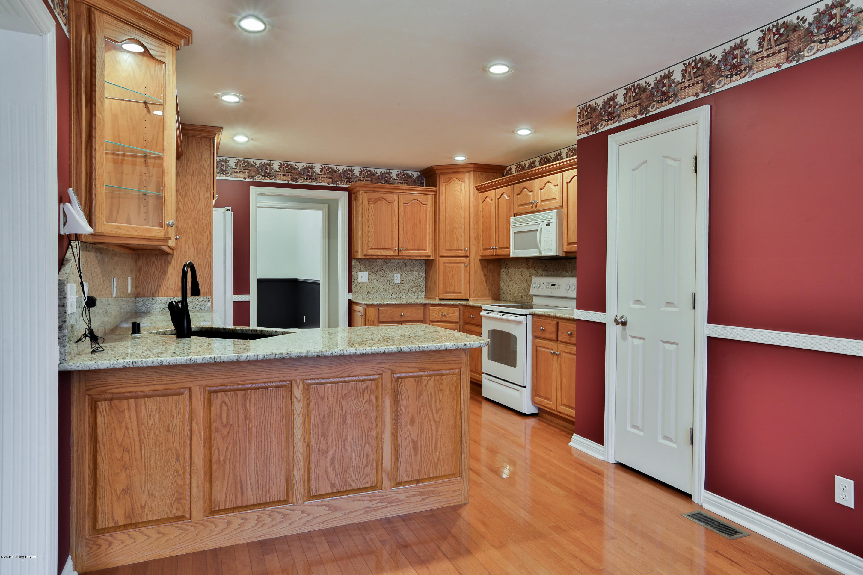 117 Flint Ridge Road Shelbyville, KY 40065 - Photo 5 of 49 CT6C4911