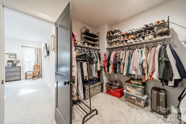 $635,000 | 608 Ambassador Street, Charlotte, NC 28208