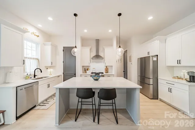 $635,000 | 608 Ambassador Street, Charlotte, NC 28208