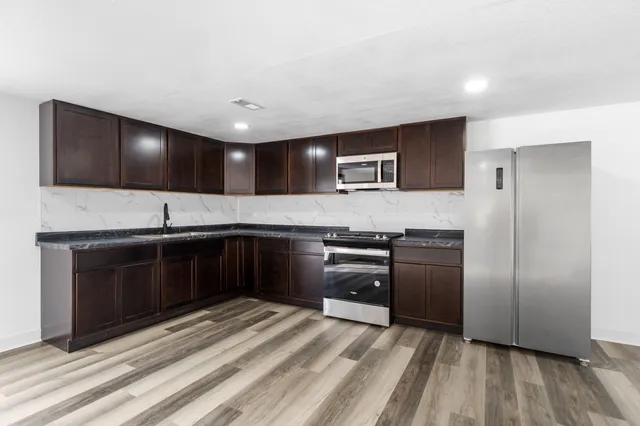 $189,900 | 4109 Page Avenue, Michigan Center, MI 49254