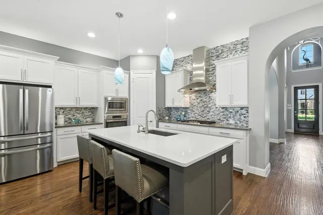 $965,000 | 326 Park Hill Lane, Grapevine, TX 76051