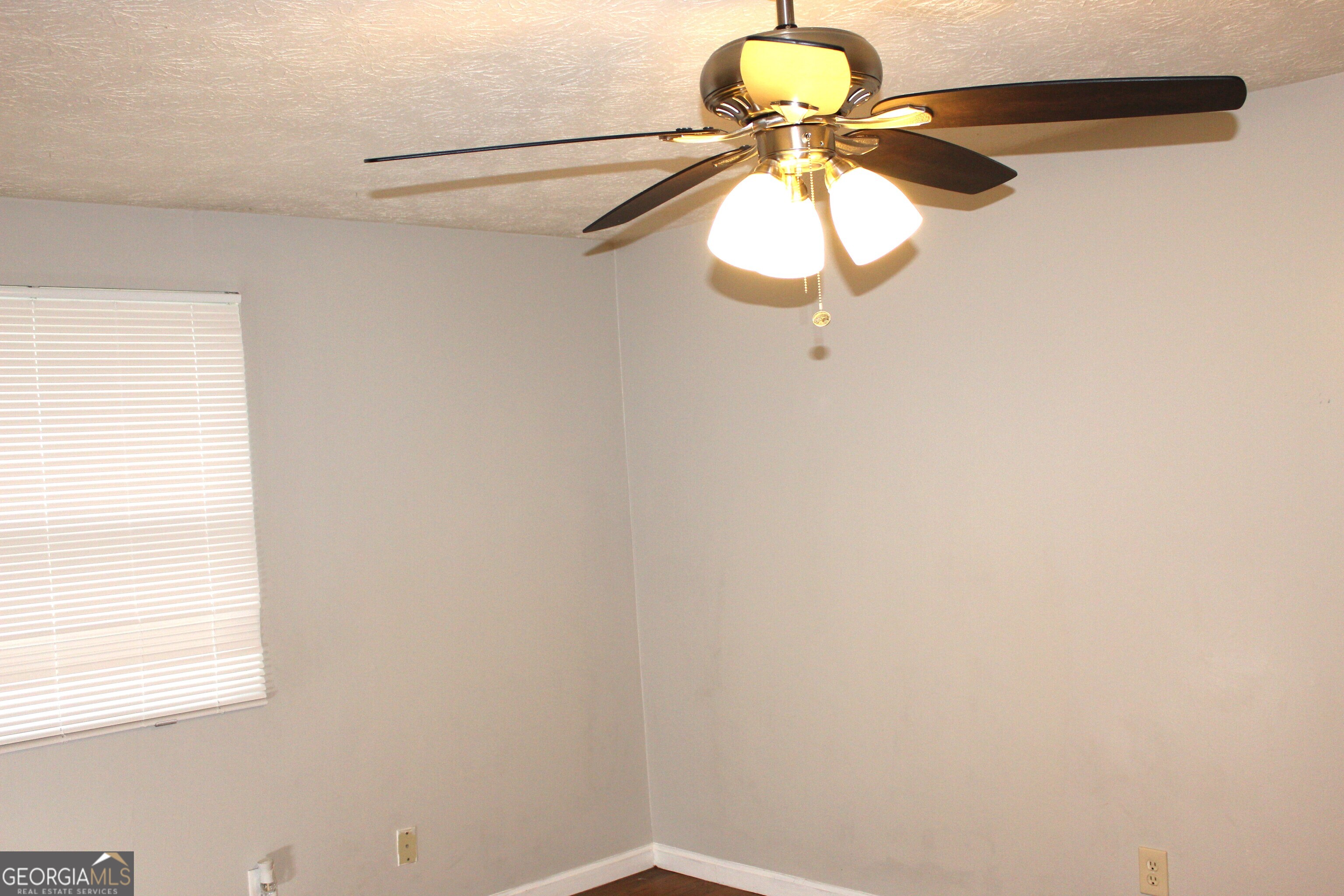 5811 Calico Court Lithonia, GA 30058 - Photo 12 of 14 a picture of a window in a room