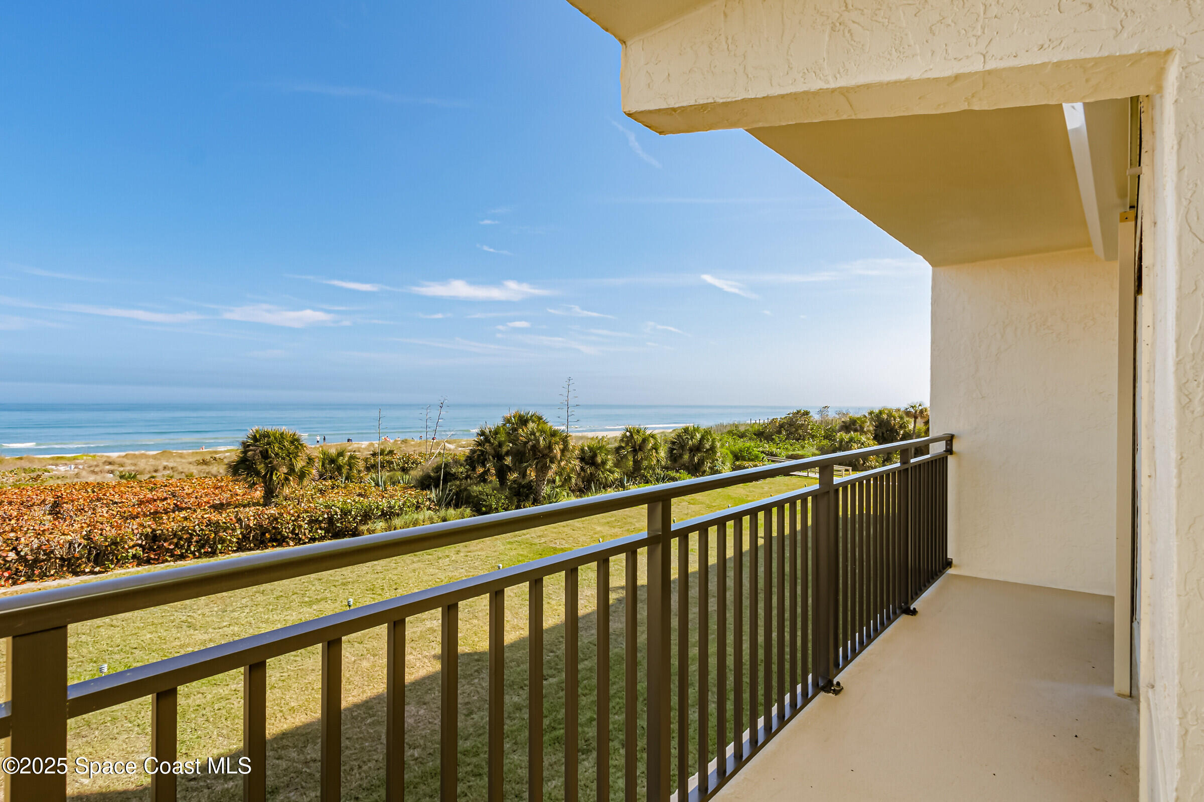 3060 North Atlantic Ave Corner, Unit 301 Cocoa Beach, FL 32931 - Photo 11 of 60 Ocean Veranda